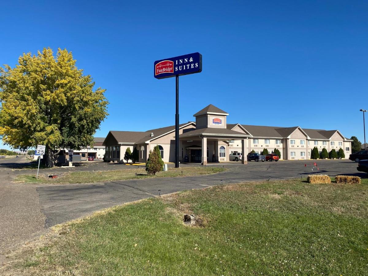 Fairbridge Inn & Suites Glendive Exterior foto